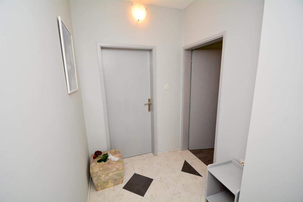 Apartment The Sea Coast Kotor Bagian luar foto