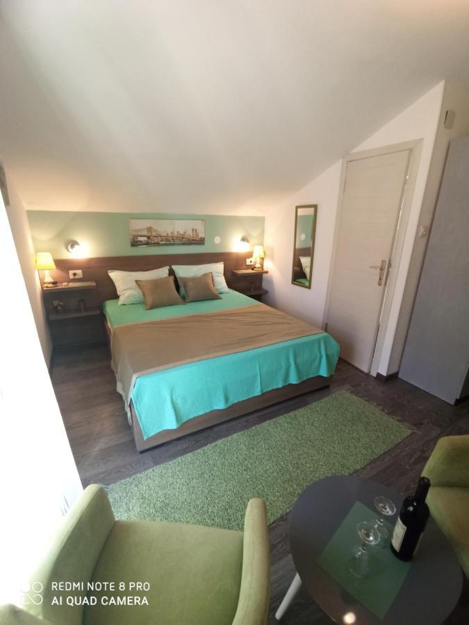 Apartment The Sea Coast Kotor Bagian luar foto