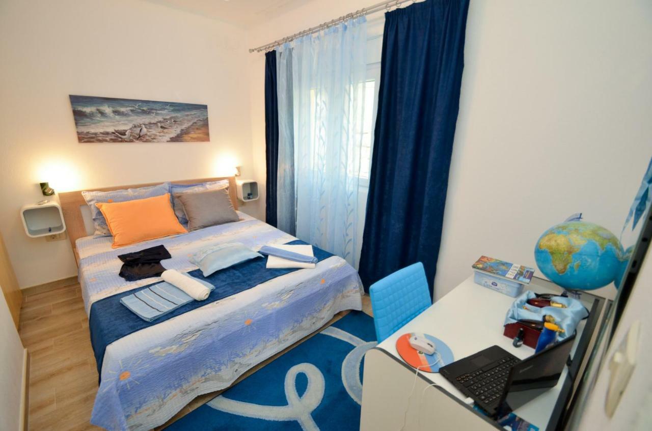 Apartment The Sea Coast Kotor Bagian luar foto