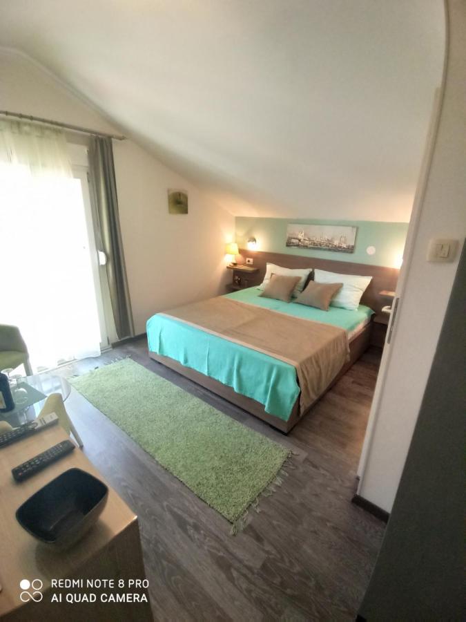 Apartment The Sea Coast Kotor Bagian luar foto